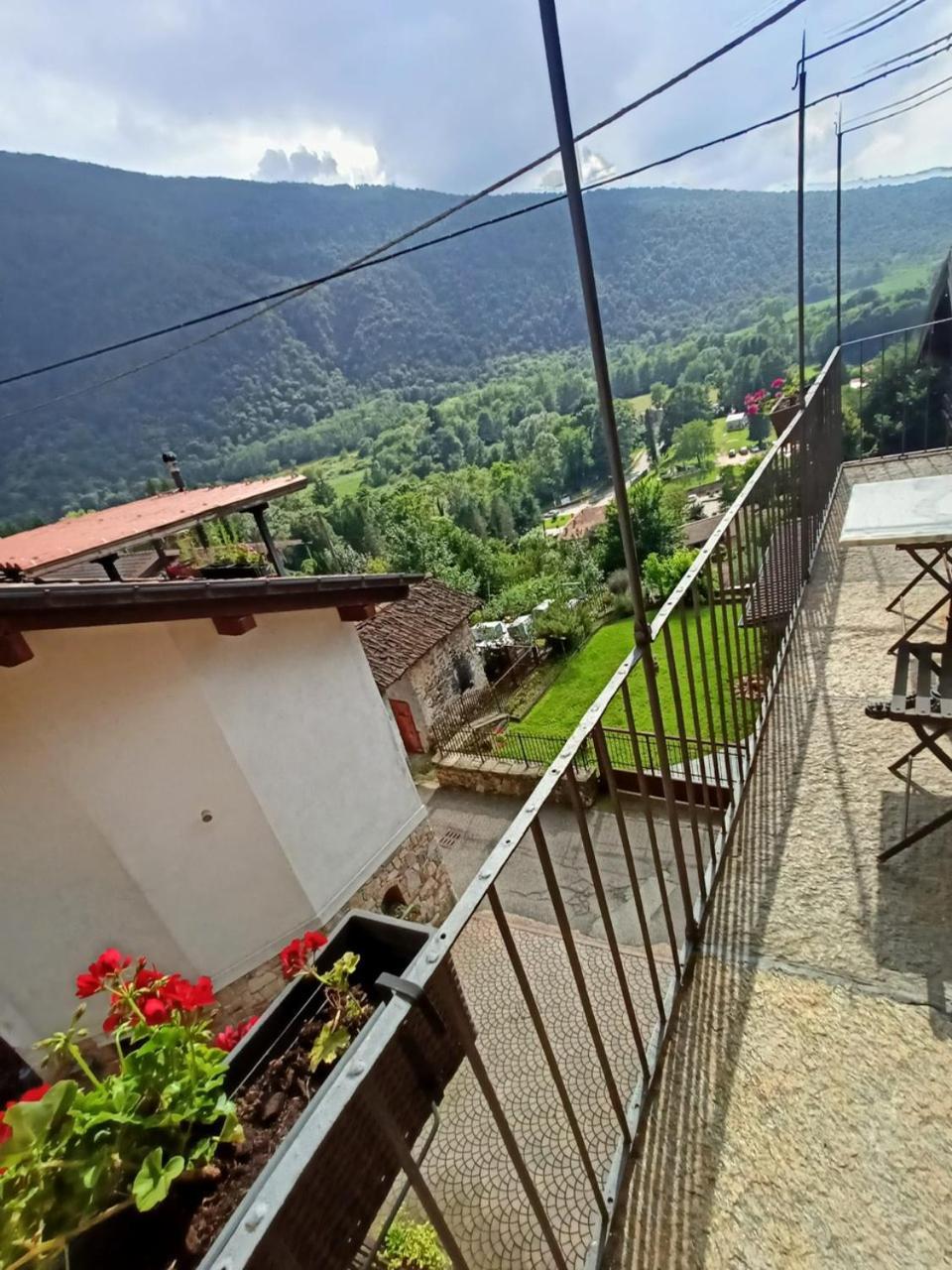 Ganna Foresteria Lombarda B & B Ca' Pelitti מראה חיצוני תמונה