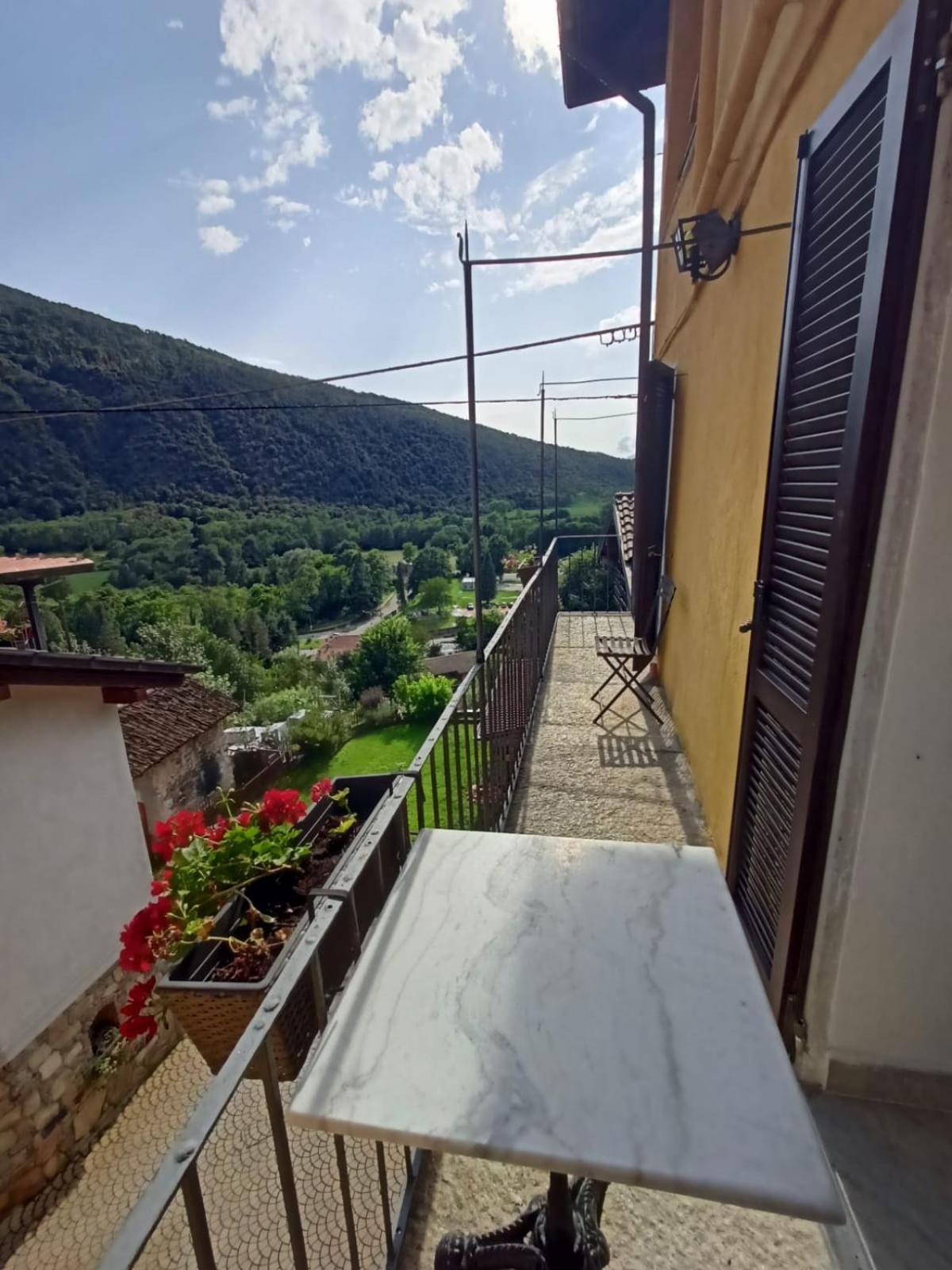 Ganna Foresteria Lombarda B & B Ca' Pelitti מראה חיצוני תמונה